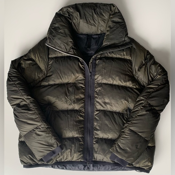 ⭐️Host Pick⭐️ Lululemon Cloudscape Jacket - Picture 2 of 11